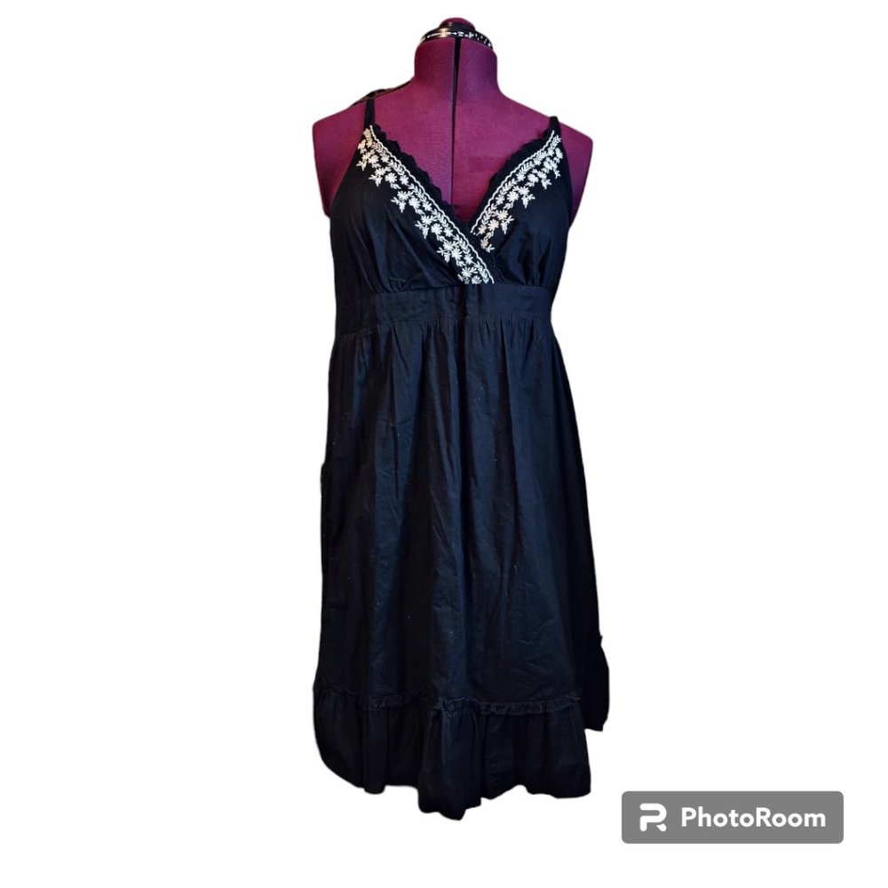 Faded Glory Black Cotton Spaghetti Strap Dress with White Floral Detail Size‎ 12